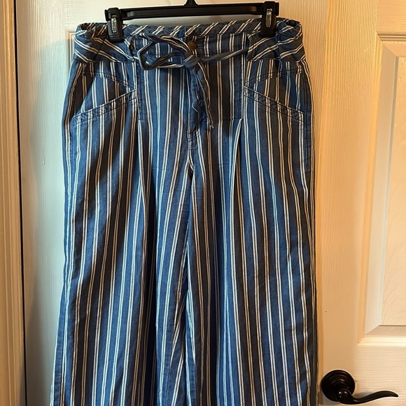 AE Striped Pants - Picture 2 of 3